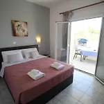 Tony\'S Apartments
